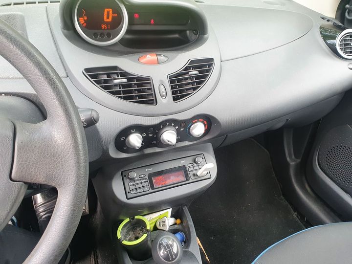 Photo 7 VIN: VF1CNF10549276122 - RENAULT TWINGO 