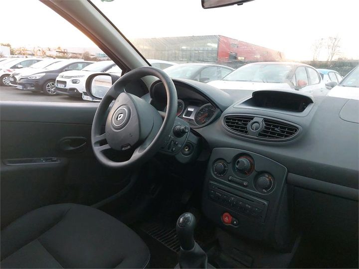 Photo 5 VIN: VF1CR2V0H50031371 - RENAULT CLIO SOCIETE 