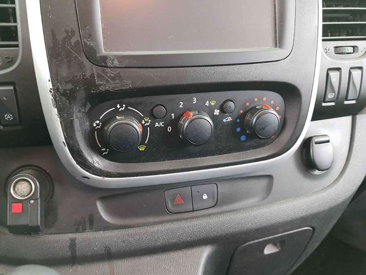 Photo 9 VIN: VF1FL000057963902 - RENAULT TRAFIC GB 