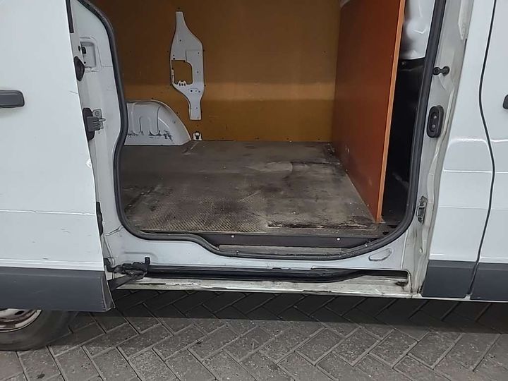 Photo 32 VIN: VF1FL000457014675 - RENAULT TRAFIC GB 