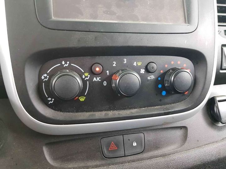 Photo 9 VIN: VF1FL000858563757 - RENAULT TRAFIC GB 