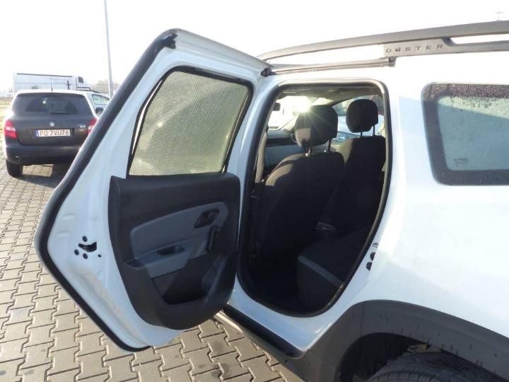 Photo 27 VIN: VF1JHD20560824393 - DACIA DUSTER SUV 