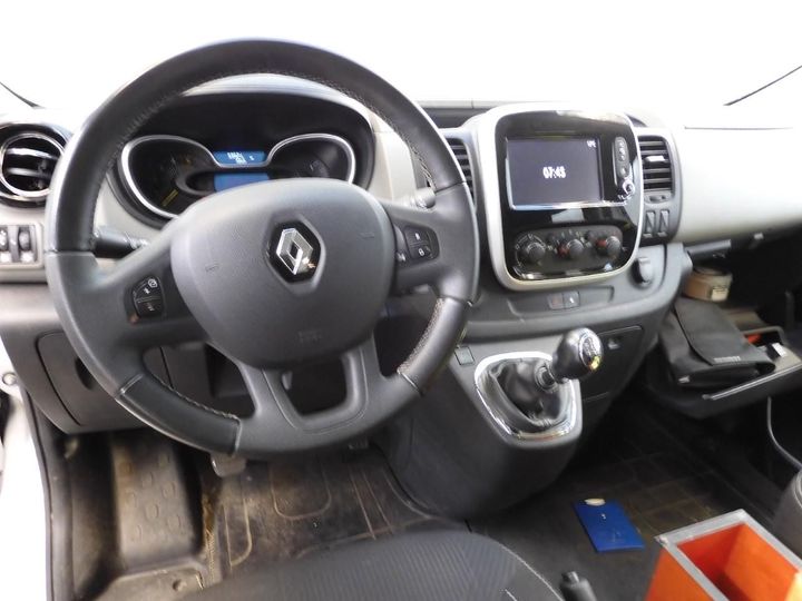 Photo 3 VIN: VF1JL000053800085 - RENAULT TRAFIC PASSENGER 