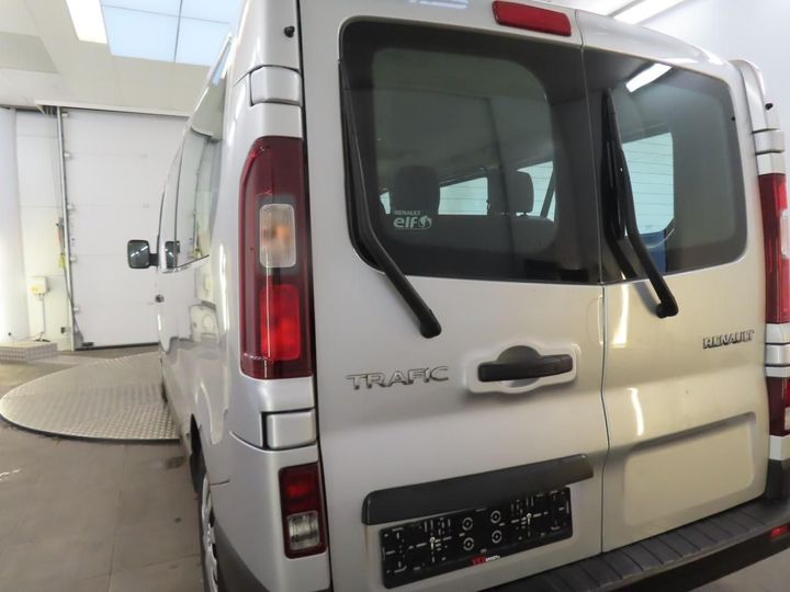 Photo 23 VIN: VF1JL000056513358 - RENAULT TRAFIC PASSENGER 