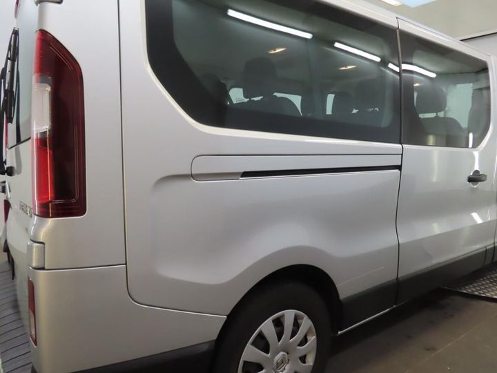 Photo 28 VIN: VF1JL000056513358 - RENAULT TRAFIC PASSENGER 