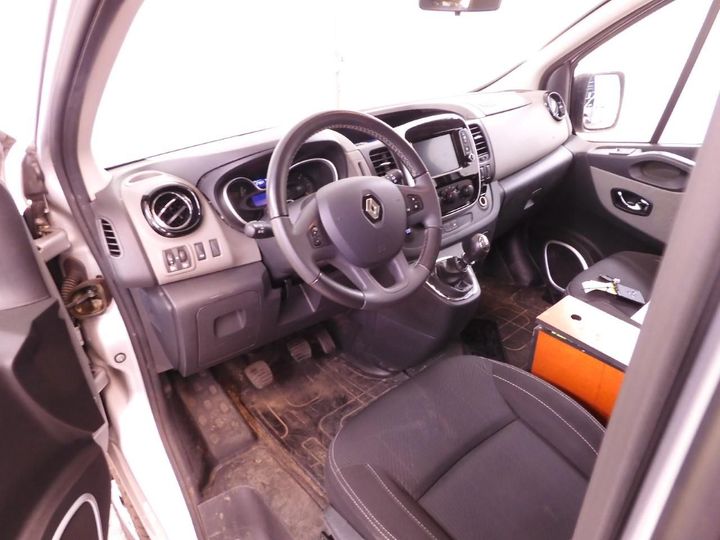 Photo 9 VIN: VF1JL000056513411 - RENAULT TRAFIC PASSENGER 