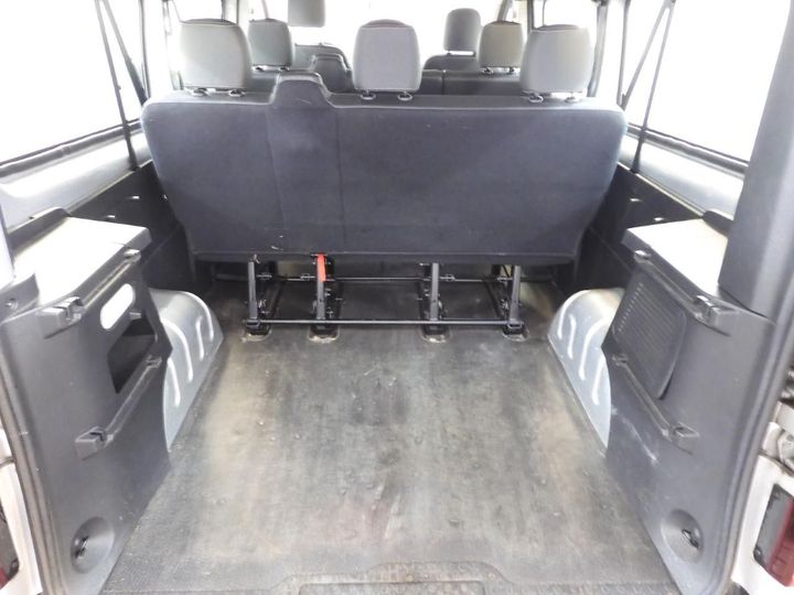 Photo 8 VIN: VF1JL000356513399 - RENAULT TRAFIC PASSENGER 