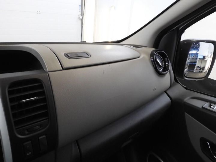 Photo 12 VIN: VF1JL000453800090 - RENAULT TRAFIC PASSENGER 