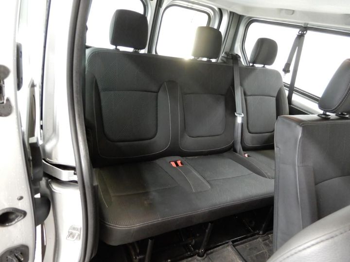 Photo 13 VIN: VF1JL000556513453 - RENAULT TRAFIC PASSENGER 