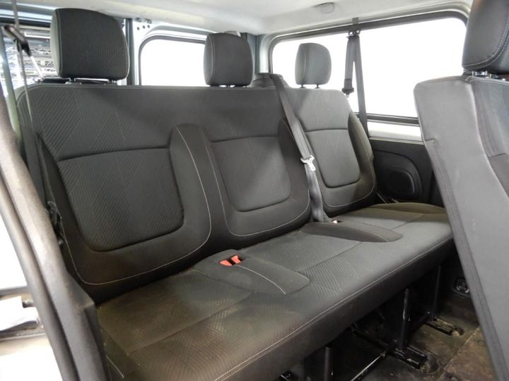 Photo 7 VIN: VF1JL000753800083 - RENAULT TRAFIC PASSENGER 