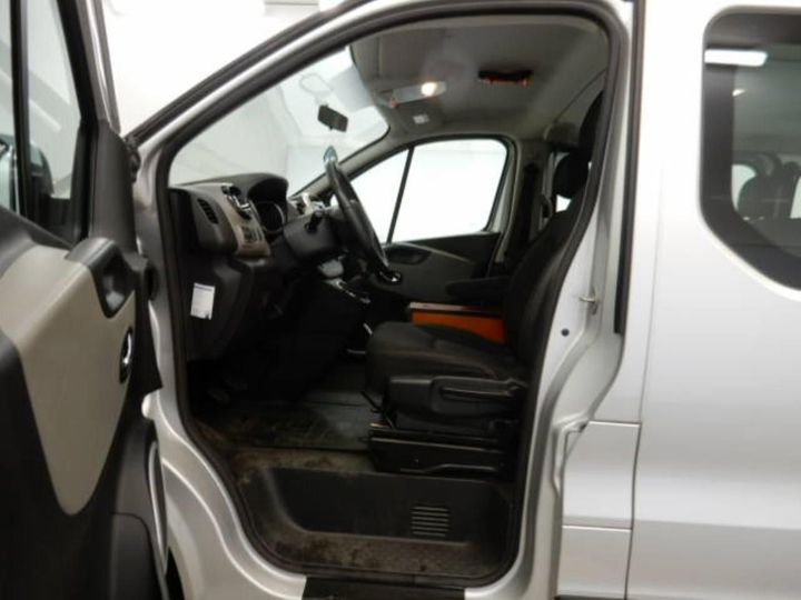 Photo 5 VIN: VF1JL000756440179 - RENAULT TRAFIC PASSENGER 