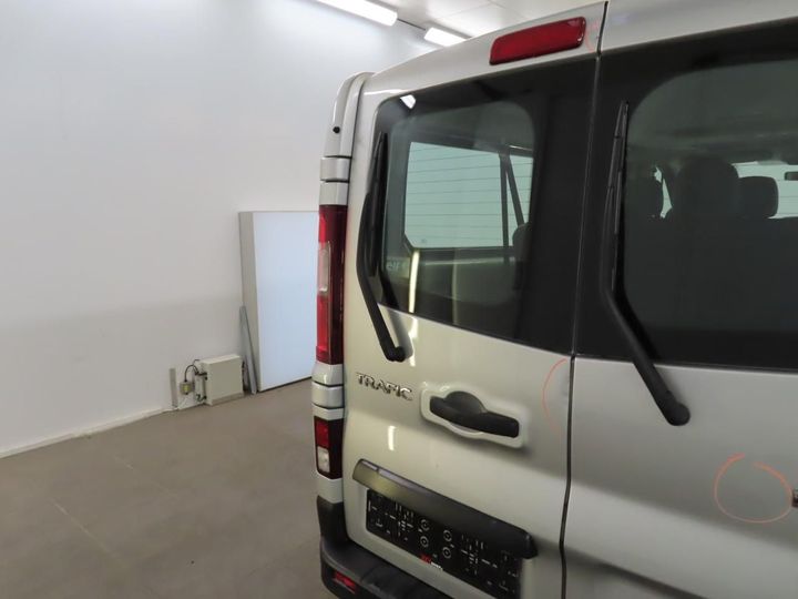 Photo 26 VIN: VF1JL000756513423 - RENAULT TRAFIC PASSENGER 