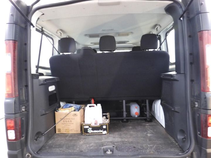 Photo 8 VIN: VF1JL000757853407 - RENAULT TRAFIC PASSENGER 