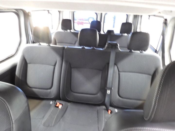 Photo 7 VIN: VF1JL000853800075 - RENAULT TRAFIC PASSENGER 