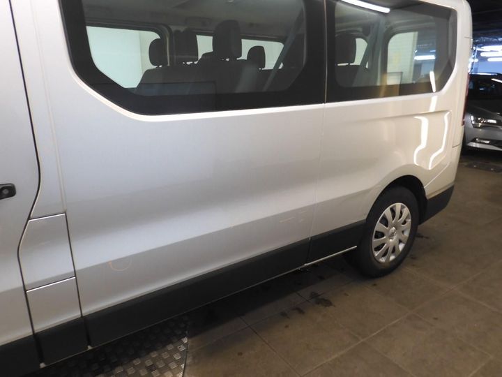 Photo 22 VIN: VF1JL000856440174 - RENAULT TRAFIC PASSENGER 