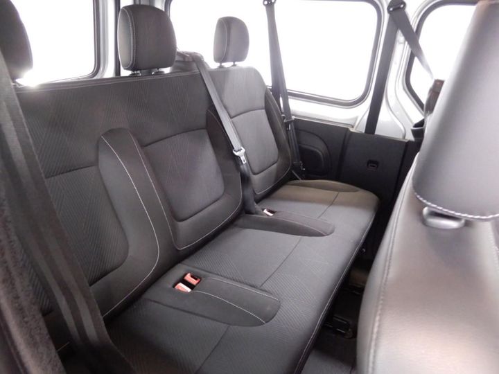 Photo 13 VIN: VF1JL000856513351 - RENAULT TRAFIC PASSENGER 