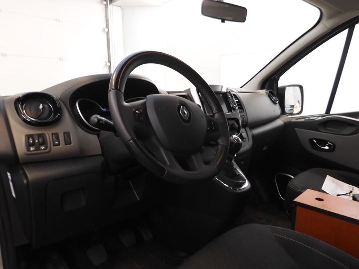 Photo 2 VIN: VF1JL000856513429 - RENAULT TRAFIC PASSENGER 