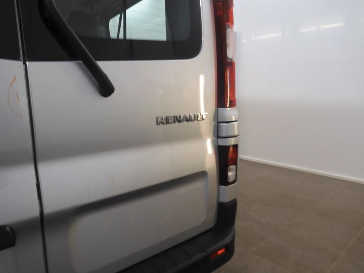 Photo 22 VIN: VF1JL000860089822 - RENAULT TRAFIC PASSENGER 