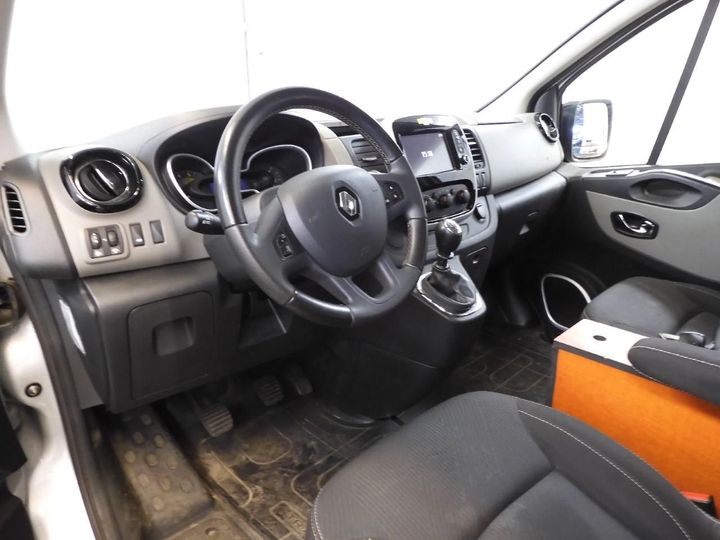 Photo 8 VIN: VF1JL000953708733 - RENAULT TRAFIC PASSENGER 