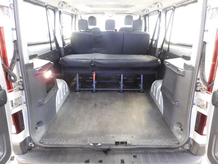 Photo 6 VIN: VF1JL000X53708739 - RENAULT TRAFIC PASSENGER 