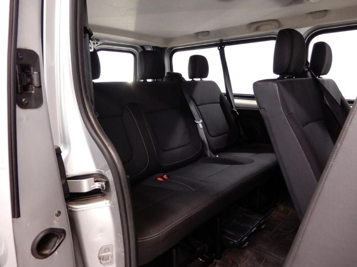 Photo 7 VIN: VF1JL000X56513349 - RENAULT TRAFIC PASSENGER 