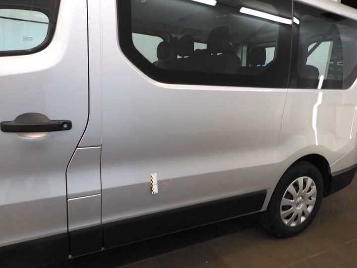 Photo 28 VIN: VF1JL000X58338797 - RENAULT TRAFIC PASSENGER 