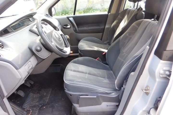 Photo 23 VIN: VF1JM0U0629570053 - RENAULT SCNIC MPV 