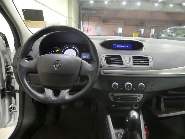 Photo 7 VIN: VF1KZ1A0748073840 - RENAULT MEGANE 