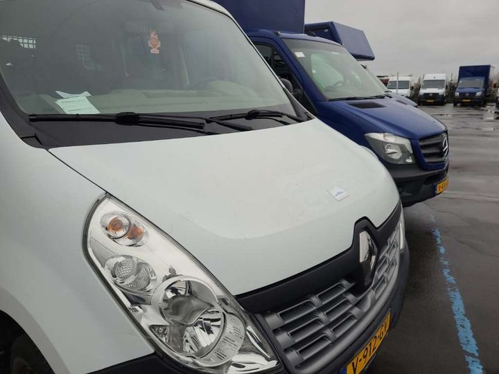 Photo 32 VIN: VF1MB000557891024 - RENAULT MASTER CC 