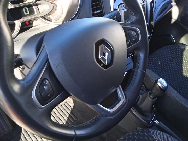 Photo 17 VIN: VF1R8700061902383 - RENAULT CAPTUR 