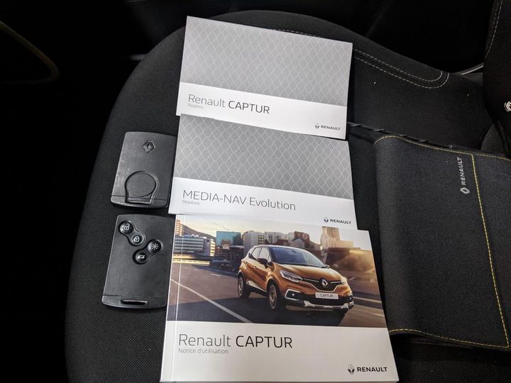 Photo 8 VIN: VF1R8700162528974 - RENAULT CAPTUR 