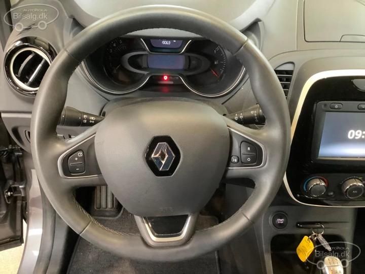 Photo 5 VIN: VF1R8700362614061 - RENAULT CAPTUR SUV 