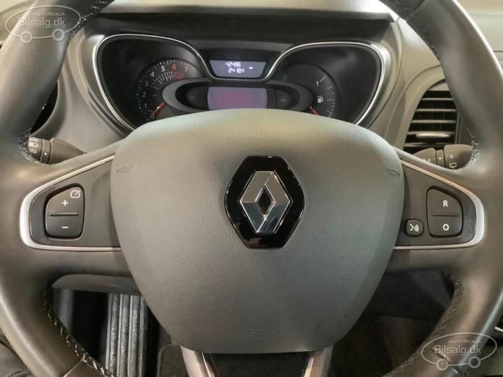 Photo 8 VIN: VF1R8700563898884 - RENAULT CAPTUR SUV 