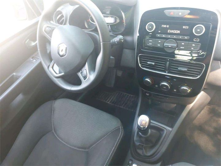 Photo 4 VIN: VF1R9800061047719 - RENAULT CLIO 