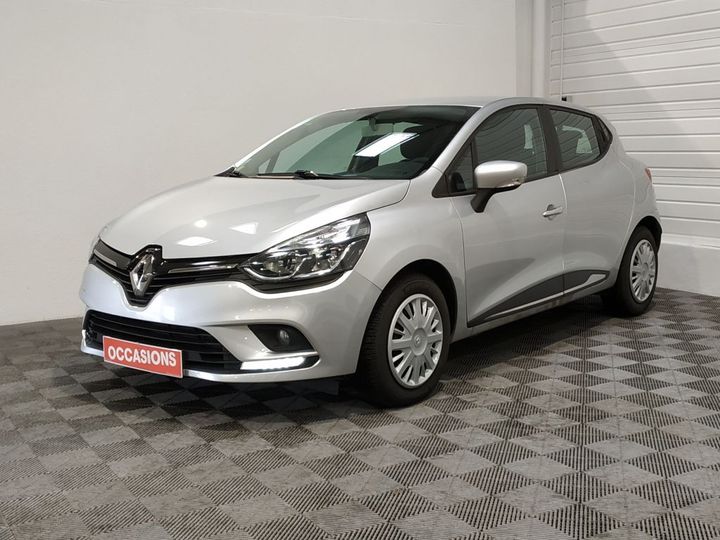 Photo 0 VIN: VF1R9800061536136 - RENAULT CLIO 