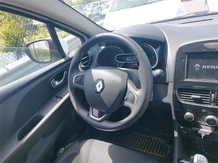 Photo 5 VIN: VF1R9800062386667 - RENAULT CLIO SOCIETE 