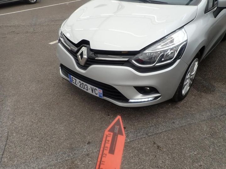 Photo 28 VIN: VF1R9800161328945 - RENAULT CLIO 