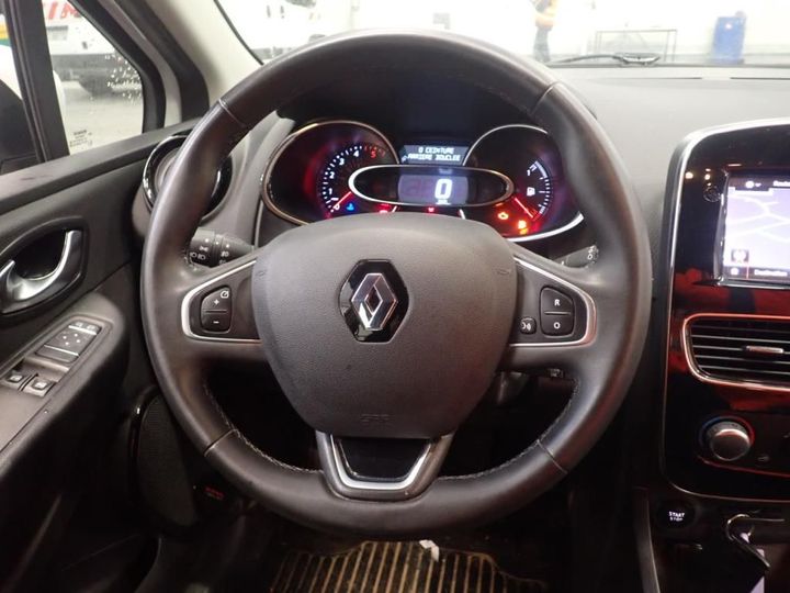 Photo 11 VIN: VF1R9800261911735 - RENAULT CLIO 