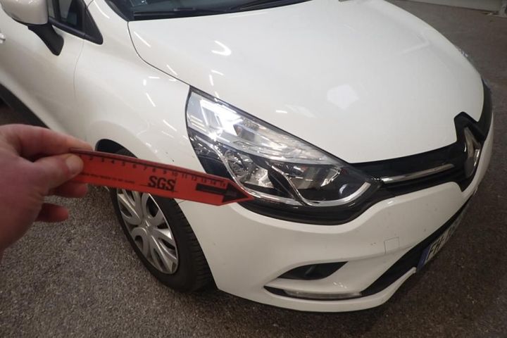 Photo 20 VIN: VF1R9800262273951 - RENAULT CLIO SOCIT 