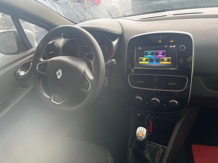 Photo 4 VIN: VF1R9800562217194 - RENAULT CLIO SOCIETE 