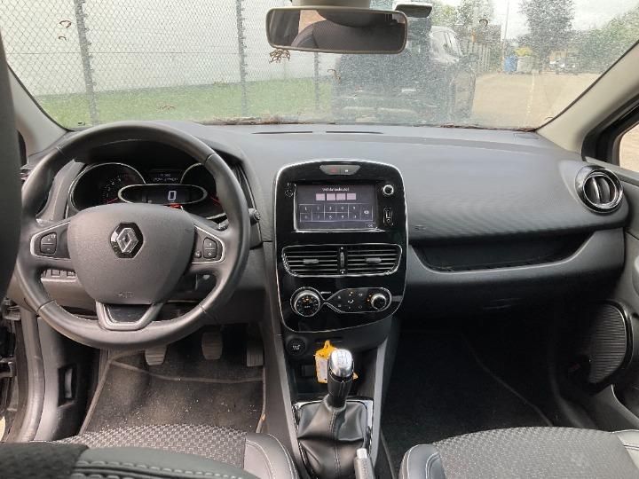 Photo 22 VIN: VF1R9800661732517 - RENAULT CLIO HATCHBACK 