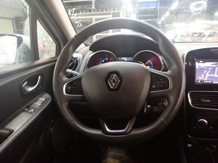 Photo 17 VIN: VF1R9800861045359 - RENAULT CLIO 5P SOCIETE (2 SEATS) 