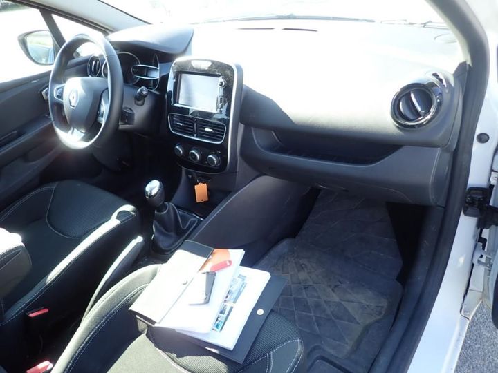 Photo 4 VIN: VF1R9800861556697 - RENAULT CLIO REV 