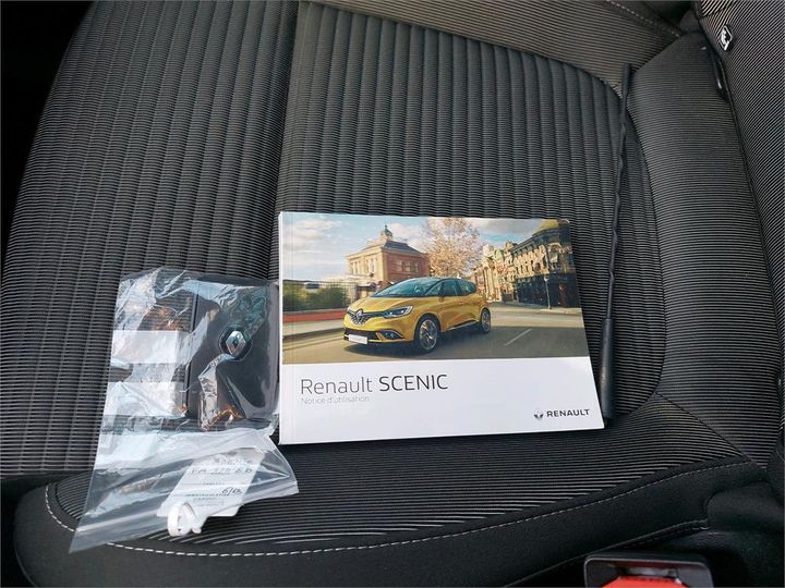 Photo 9 VIN: VF1RFA00461301237 - RENAULT GRAND SCENIC 