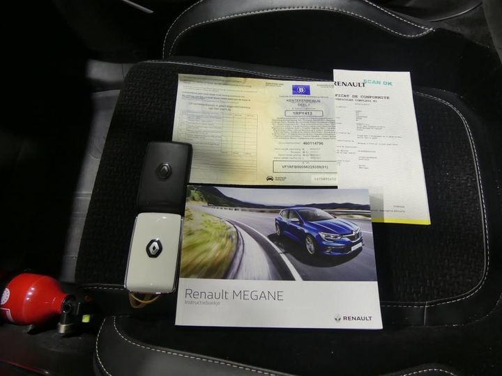 Photo 9 VIN: VF1RFB00056225359 - RENAULT MEGANE 