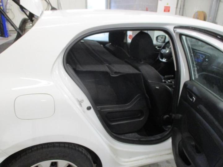 Photo 6 VIN: VF1RFB00058290037 - RENAULT MEGANE 5P SOCIETE (2 SEATS) 