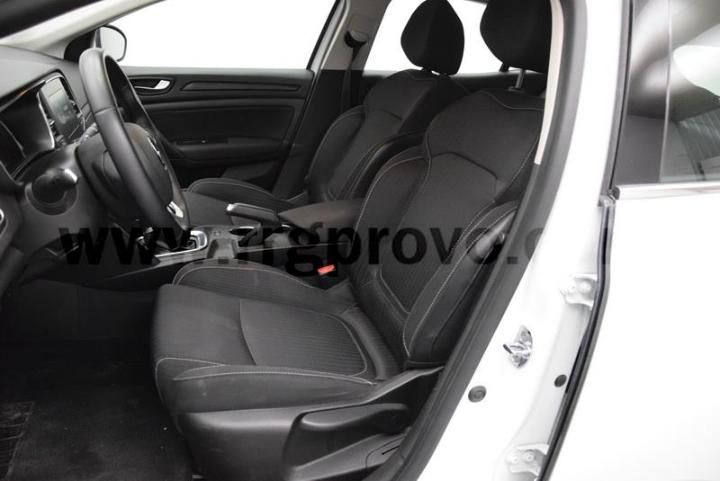 Photo 4 VIN: VF1RFB00261293676 - RENAULT MEGANE BERLINE 