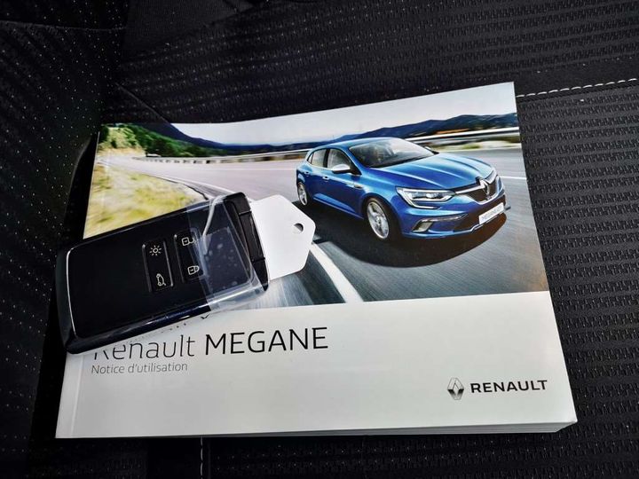 Photo 6 VIN: VF1RFB00459452360 - RENAULT MEGANE BERLINE 