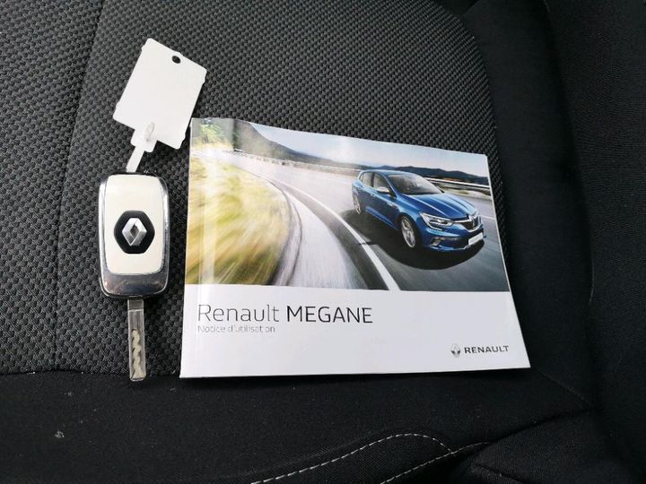 Photo 9 VIN: VF1RFB00555358902 - RENAULT MEGANE 