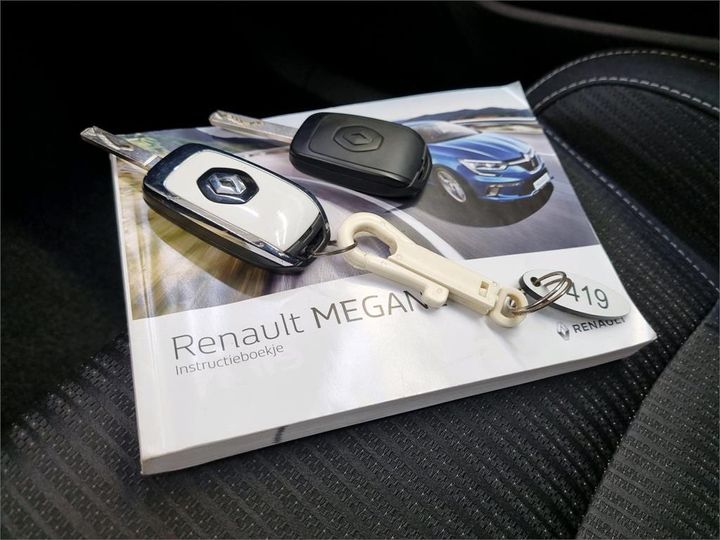 Photo 9 VIN: VF1RFB00559089311 - RENAULT MEGANE 